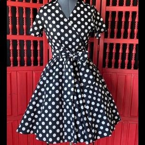 Pin up swing dress sz med 8/10